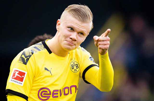 足球世界杯官方公布首批裁判名单，引发讨论（国际足联发布世界杯首批裁判阵容，社会各界热议）