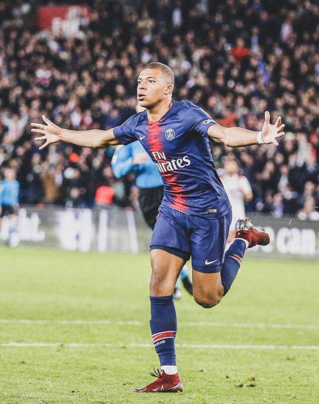 德天空：因伤未达出场时间标准，蓝军有权提前召回安塞尔米诺（德天空：安塞尔米诺因伤出场未达标，切尔西可提前召回）