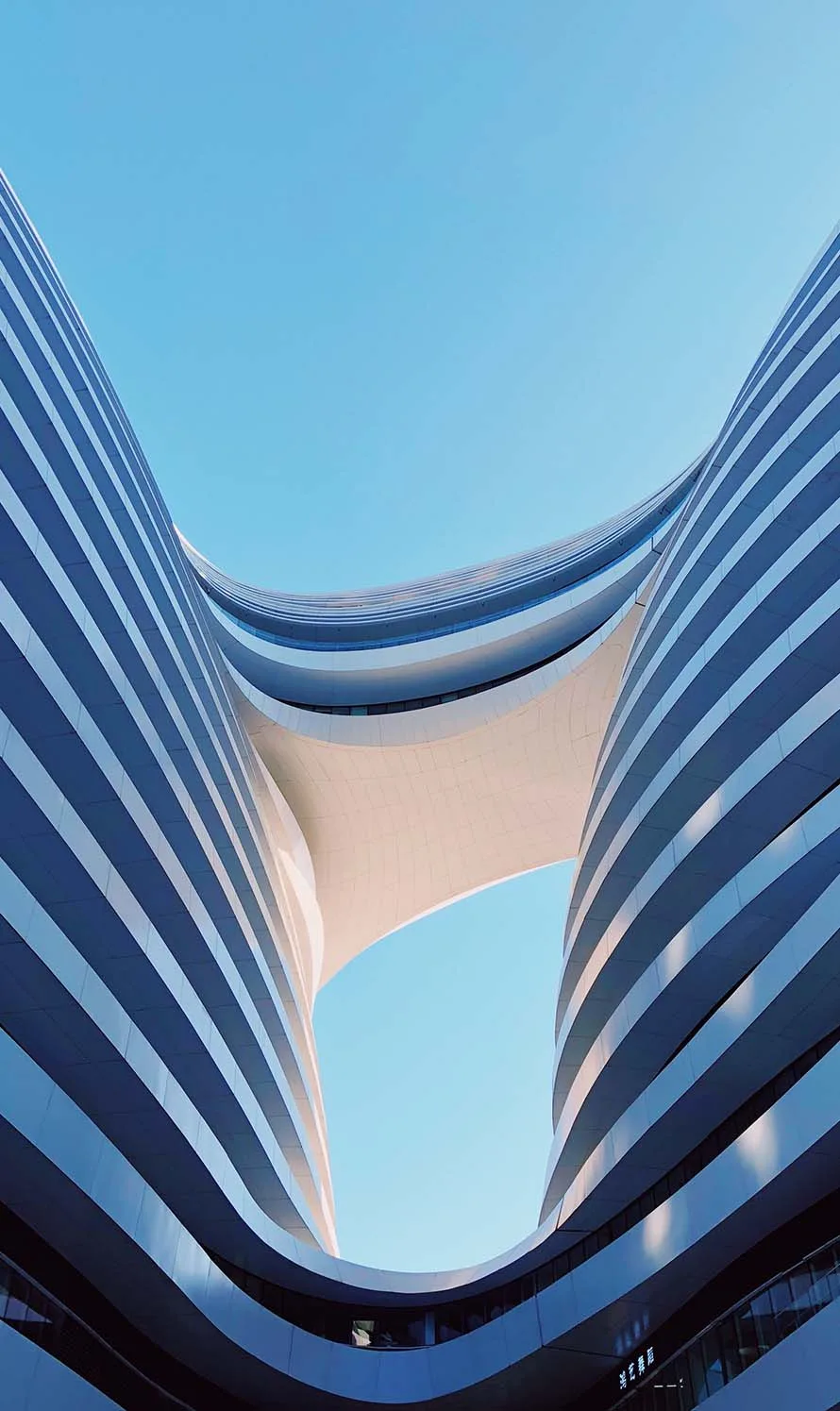 Sky Hotel - 华体会